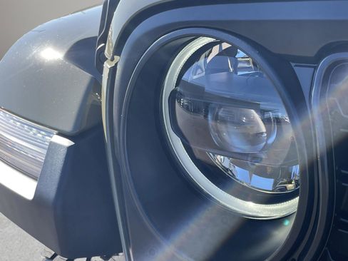 New 2025 Jeep Wrangler Unlimited Rubicon 392 image 5