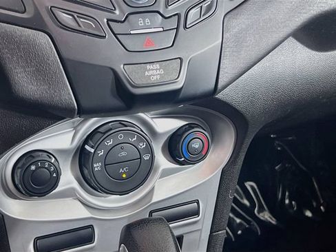 Used 2019 Ford Fiesta SE FWD image 14