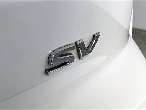 Used 2024 Nissan Pathfinder SV FWD image 43