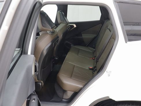 Certified 2025 BMW X3 xDrive30i w/ Premium Package image 14