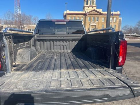 Used 2021 GMC Sierra 1500 AT4 w/ AT4 Value Package AWD/4WD image 11