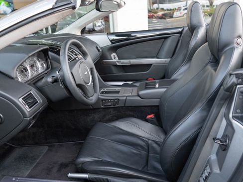 Used 2009 Aston Martin DB9 Volante RWD image 11