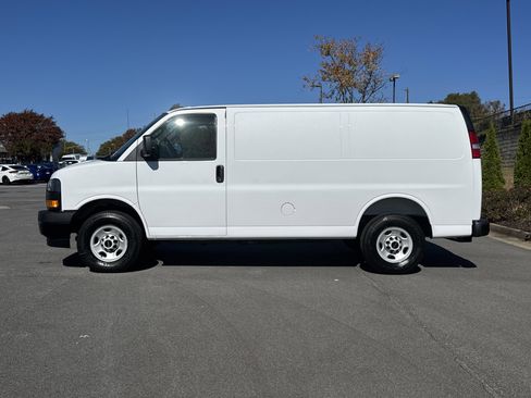 New 2025 GMC Savana 2500 w/ Driver Convenience Package image 7