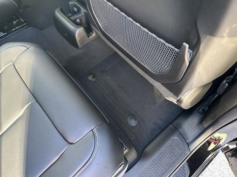 New 2025 Jeep Grand Cherokee L Limited image 18