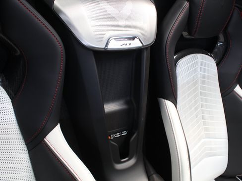 Used 2023 Chevrolet Corvette Z06 RWD image 49
