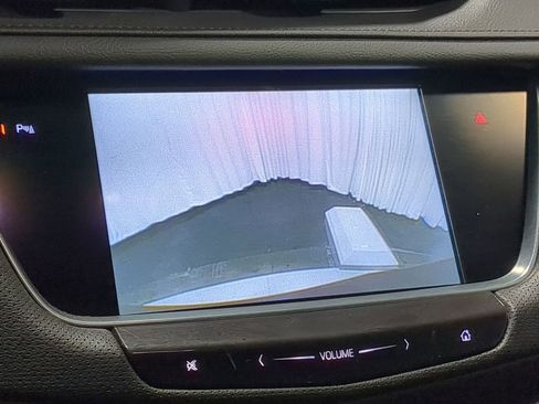 Used 2018 Cadillac XT5 Luxury w/ Driver Awareness Package image 36