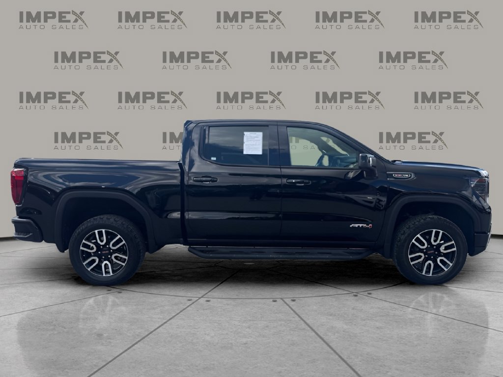 Used 2024 GMC Sierra 1500 AT4 w/ Technology Package AWD/4WD image 7