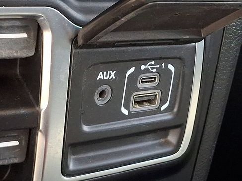Used 2020 Jeep Wrangler Unlimited Sport S AWD/4WD image 23