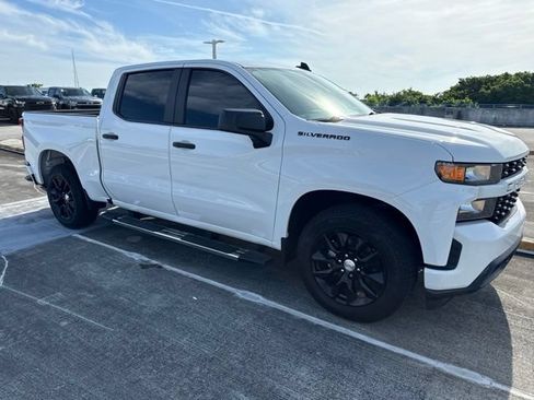 Used 2022 Chevrolet Silverado 1500 Custom RWD image 13