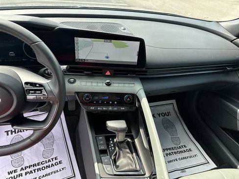 Used 2024 Hyundai Elantra Limited FWD image 20