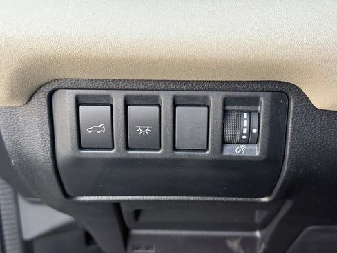 Used 2026 Subaru Ascent Limited AWD/4WD image 9