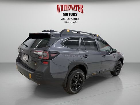 Used 2022 Subaru Outback Wilderness image 4
