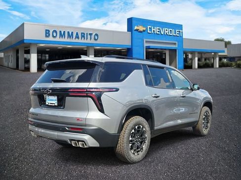 New 2027 Chevrolet Traverse Z71 w/ Driver Confidence Package AWD/4WD image 5