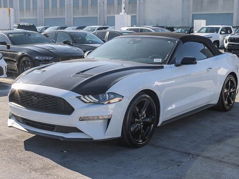 Used 2021 Ford Mustang Convertible w/ Equipment Group 101A image 3