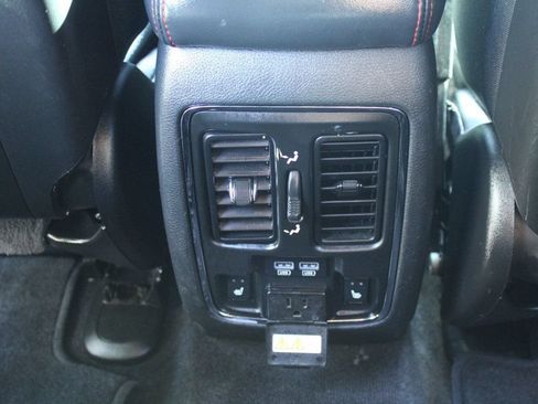 Used 2017 Dodge Durango R/T w/ Blacktop Package RWD image 34