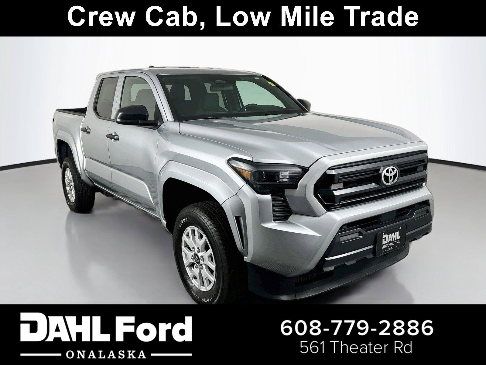 Used 2024 Toyota Tacoma SR RWD image 1