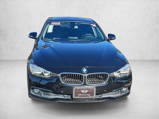 Used 2016 BMW 320i Sedan RWD image 2