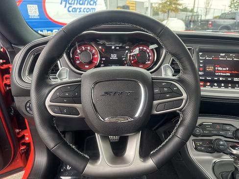 Used 2023 Dodge Challenger SRT Hellcat image 18