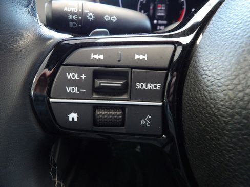 Used 2023 Honda Civic Sport image 28