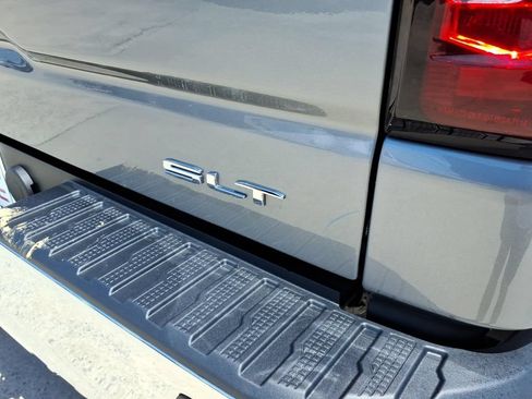 New 2026 GMC Sierra 1500 SLT w/ SLT Premium Plus Package AWD/4WD image 11