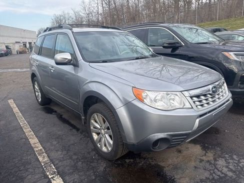 Used 2011 Subaru Forester 2.5X Premium w/ All-Weather Pkg image 1