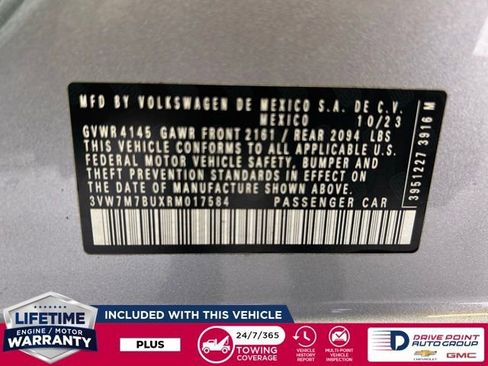 Used 2024 Volkswagen Jetta SE image 28