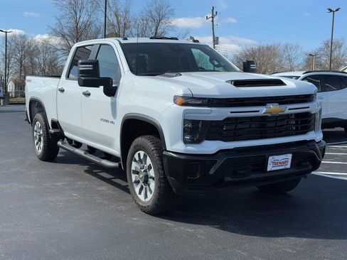 New 2026 Chevrolet Silverado 2500 Custom w/ Custom Value Package image 18