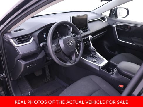 Certified 2025 Toyota RAV4 LE AWD/4WD image 3