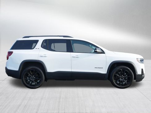 Used 2023 GMC Acadia SLE w/ Driver Convenience Package image 8