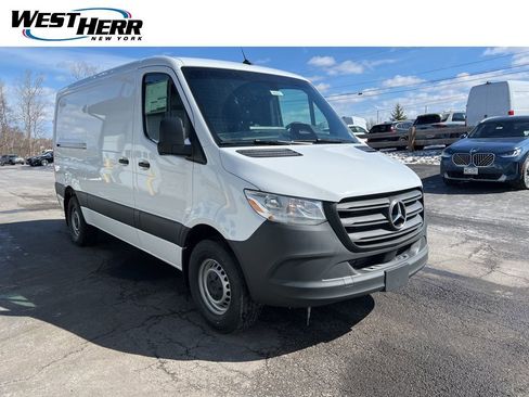 Used 2026 Mercedes-Benz Sprinter 2500 image 1