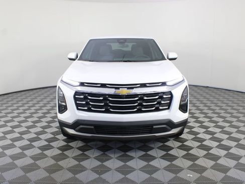 New 2027 Chevrolet Equinox LT w/ Convenience Package II FWD image 26
