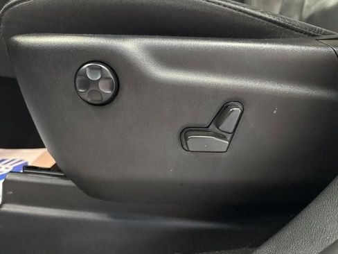 Used 2022 Dodge Durango GT image 26