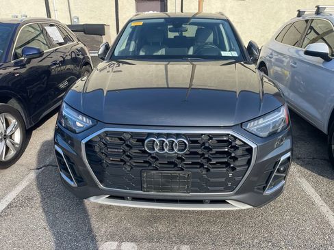 Used 2023 Audi Q5 2.0T Prestige w/ Prestige Package AWD/4WD image 2