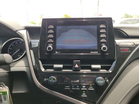 Used 2023 Toyota Camry LE FWD image 26
