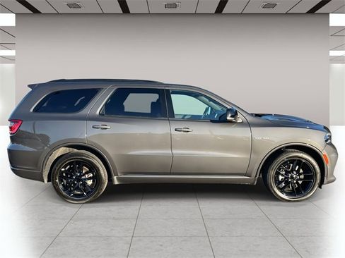 Used 2025 Dodge Durango R/T image 2