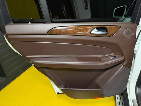 Used 2017 Mercedes-Benz GLS 450 4MATIC image 20