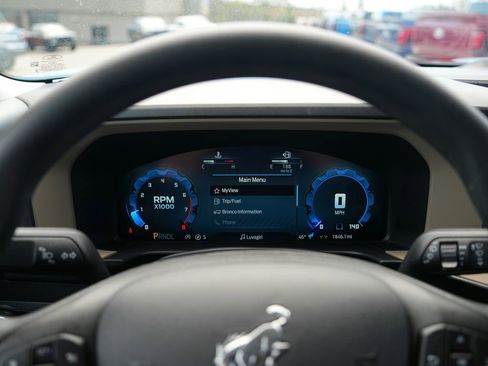 Used 2025 Ford Bronco Sport Big Bend image 13