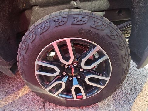 Used 2026 GMC Sierra 1500 AT4 w/ AT4 Premium Package image 5