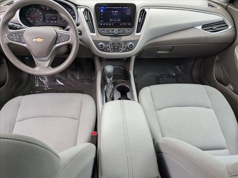 Used 2024 Chevrolet Malibu LT image 16