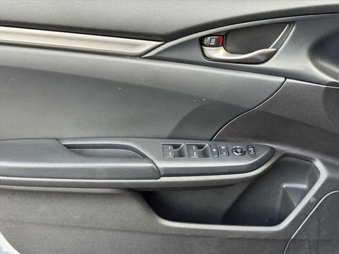 Used 2021 Honda Civic Sport image 14