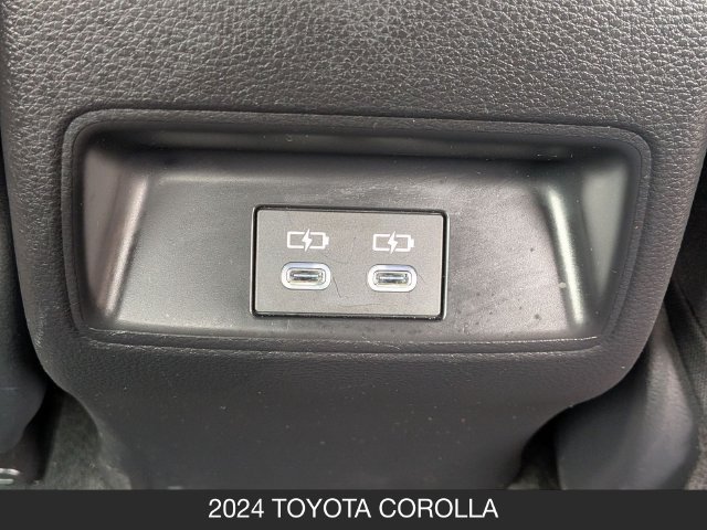 Used 2024 Toyota Corolla SE FWD image 16
