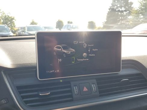 Used 2020 Audi Q5 e Prestige image 30