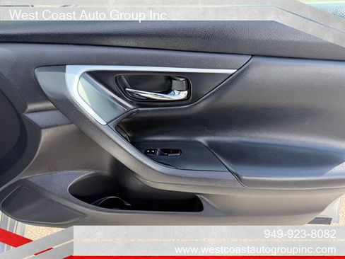 Used 2017 Nissan Altima 2.5 S w/ Power Driver Seat Package FWD image 14
