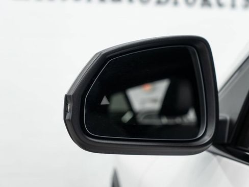 Used 2025 BMW X2 xDrive28i w/ Convenience Package image 43