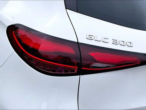Certified 2026 Mercedes-Benz GLC 300 4MATIC image 26