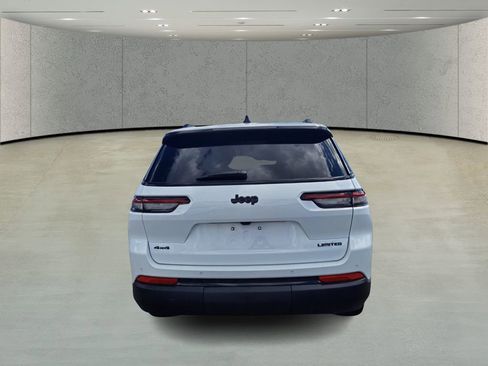 New 2025 Jeep Grand Cherokee L Limited w/ Black Appearance Package image 6