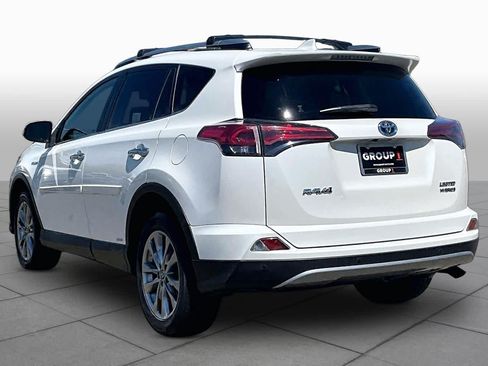 Used 2018 Toyota RAV4 Limited w/ Advanced Technology Package AWD/4WD image 11