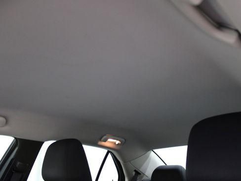 Used 2019 Chrysler 300 Touring w/ Sport Appearance Package image 25