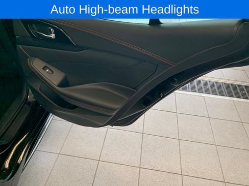 Used 2020 Nissan Maxima SR w/ Illumination Package FWD image 17