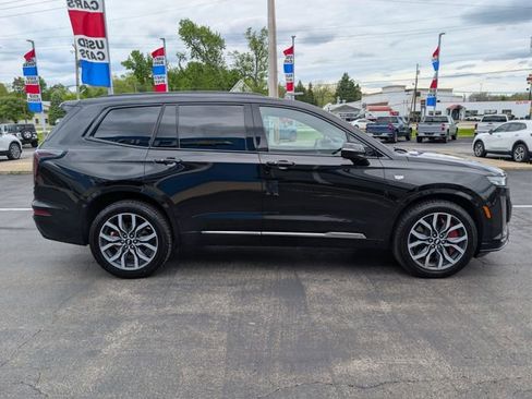 Used 2024 Cadillac XT6 Sport w/ Technology Package AWD/4WD image 6